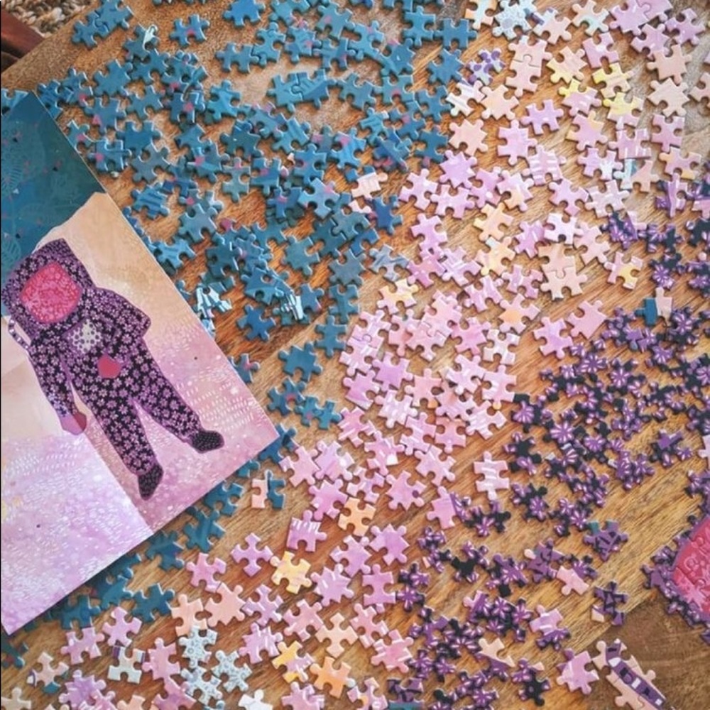 The Astronaut Emma Repp Art 800 Piece Jigsaw Puzzle Jiggy - Picture 4 of 7